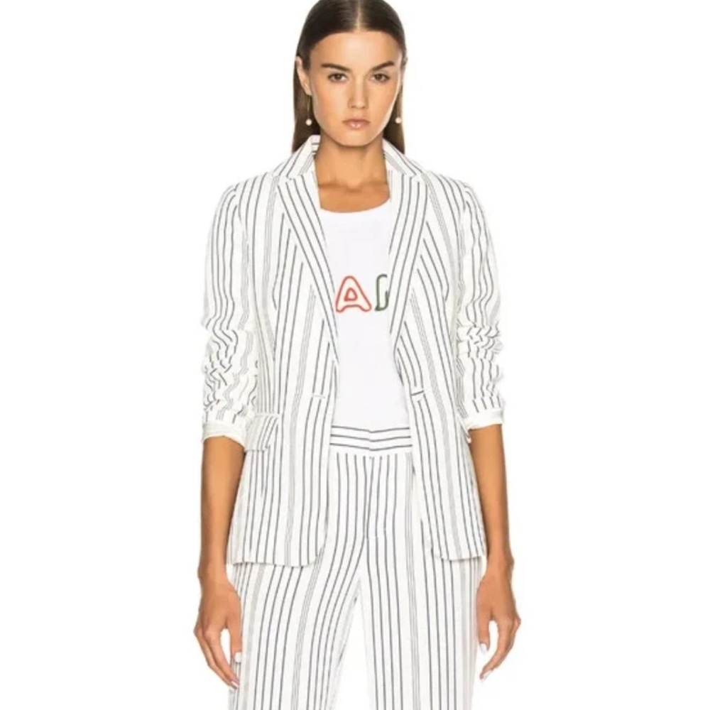 Frame True Stripe Blazer in Off White Multi.